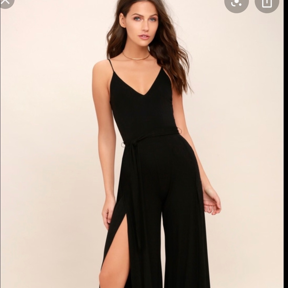 Lulu’s black wide open leg jumpsuit XS new